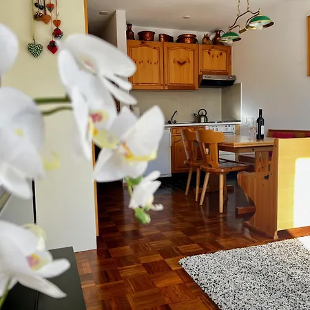 아파트 Pool And Sauna!san Bernardino With Free Parking!