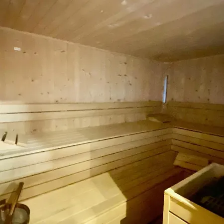 Pool And Sauna!san Bernardino With Free Parking! *