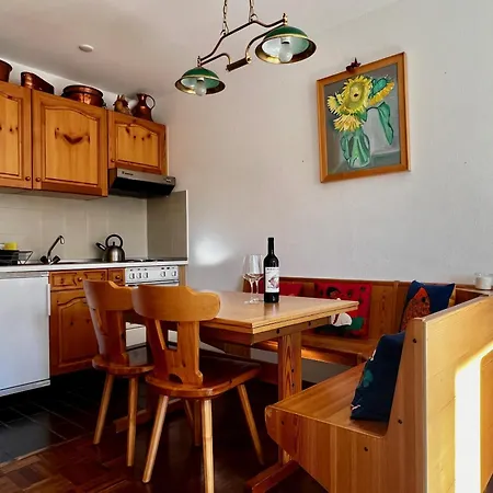 아파트 Pool And Sauna!san Bernardino With Free Parking!