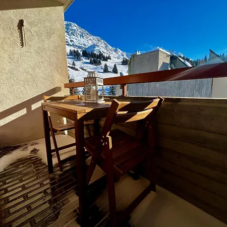 Pool And Sauna!san Bernardino With Free Parking And Wifi, Netflix Account Available! Apartment *