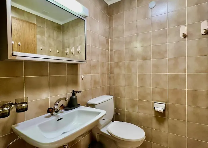 Pool And Sauna!san Bernardino With Free Parking! San Bernardino