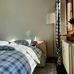 Pool And Sauna!san Bernardino With Free Parking!